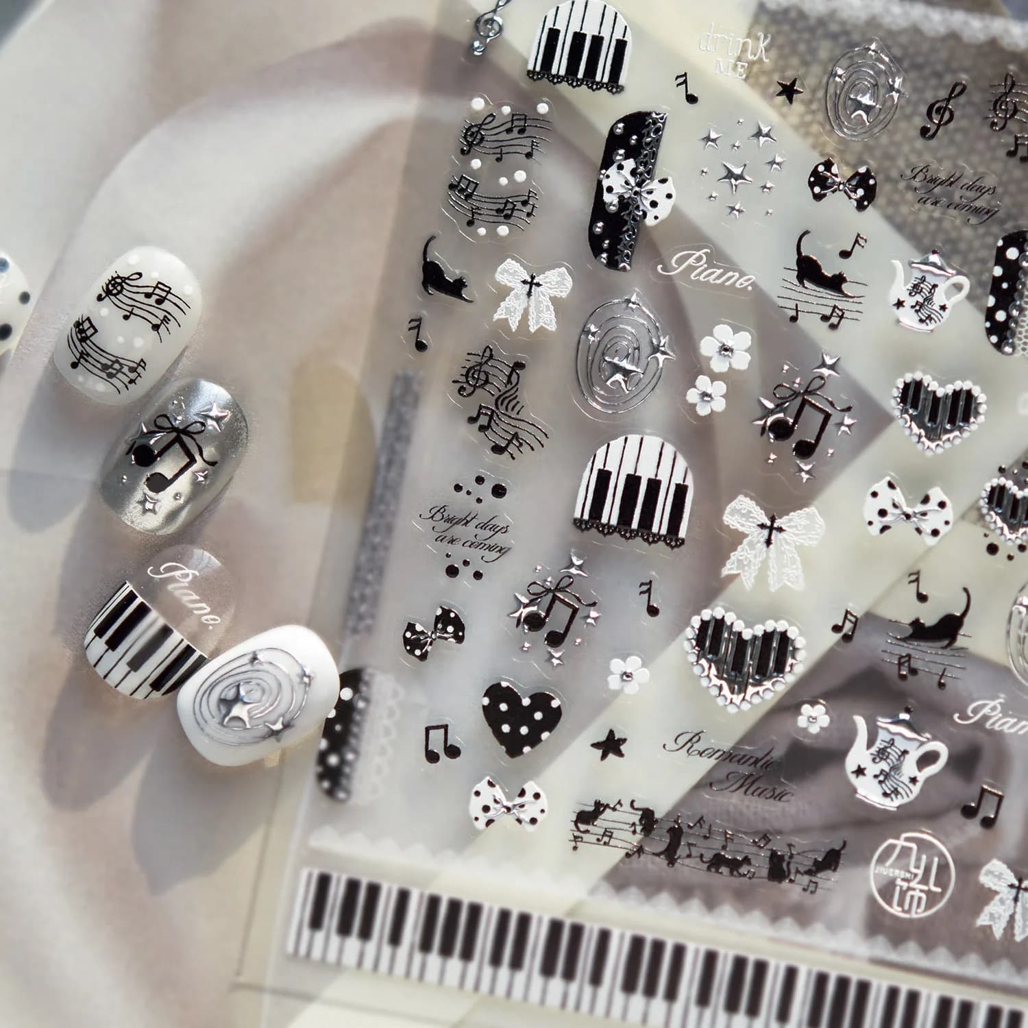 Vintage Music Theme Nail Stickers Decals Black White Notes Polka Dot Bows Hearts Star Design Self Adhesive Nail Art Stickers DIY