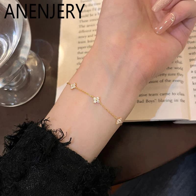 ANENJERY Bracciale in zircone con fiori a quattro foglie multipli per le donne Ragazze Regali di gioielli di vendita caldi glamour per le vacanze di lusso all'ingrosso