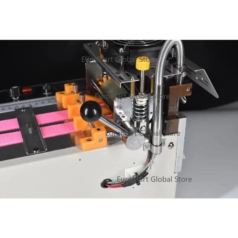 Macchina da Taglio Automatica Computerizzata a Caldo e a Freddo per Nastri Elastici e Cinghie con Cerniera, Vendita Diretta dalla Fabbrica