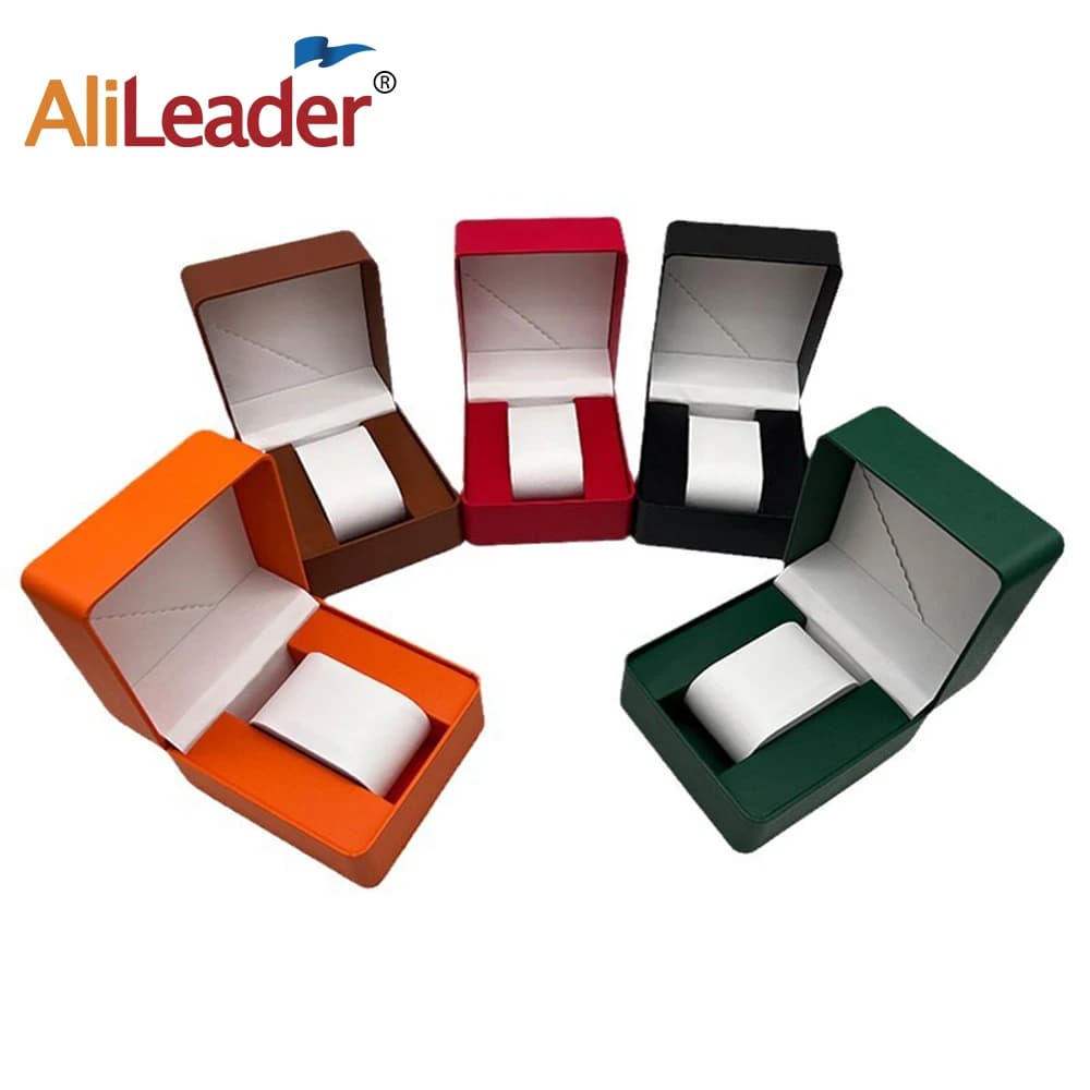 PU Leather Watch Gift Box Single Watch Case with Removable Pillow Portable Display Box for Women's Black Wrist Watch