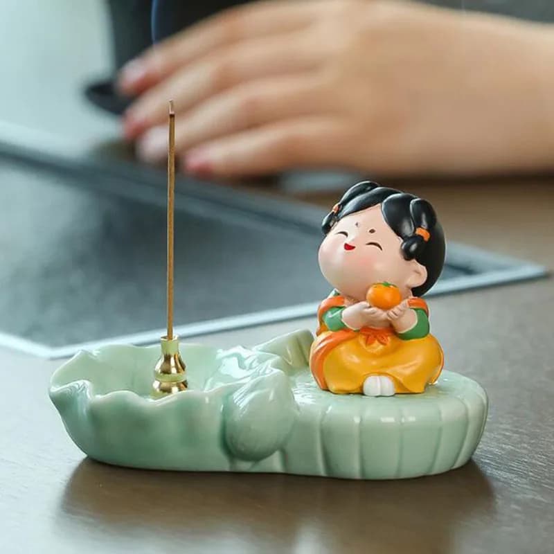 New Style Lovely Tang Girl Stick Incense Holder Sandalwood Fragrance Censer Office Desktop Ornaments Tea Ceremony Home Decor