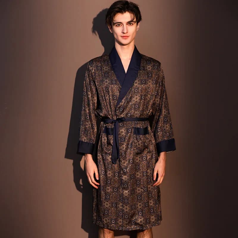 Men's printed satin bathrobe, kimono gown in ice silk, strong pajamas, night shirt for leisure