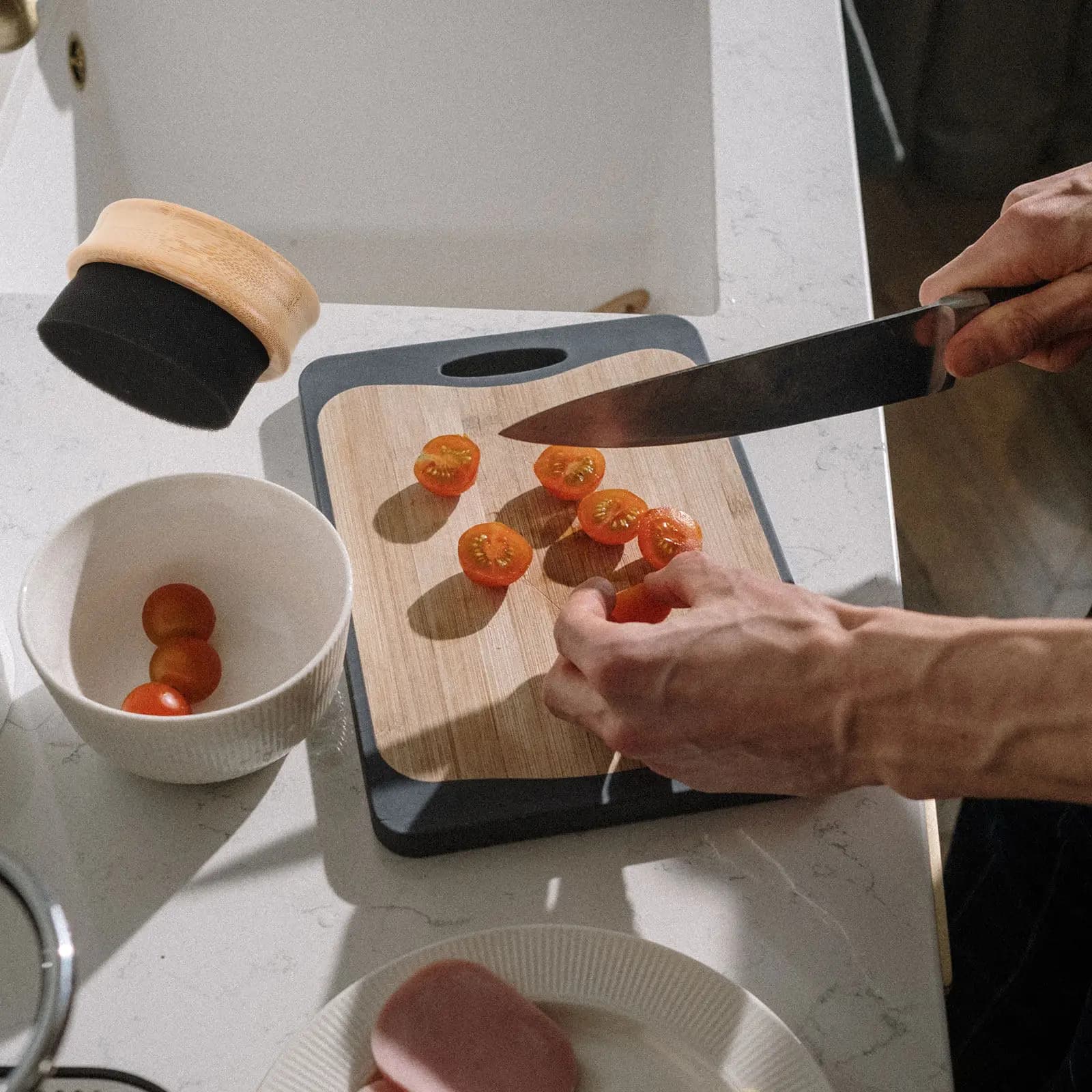 Cutting Board Oil Applicator Wooden Kitchen Utensil Ergonomic Design Smooth Surface Wax Cream Brush for Wood Cutting Board
