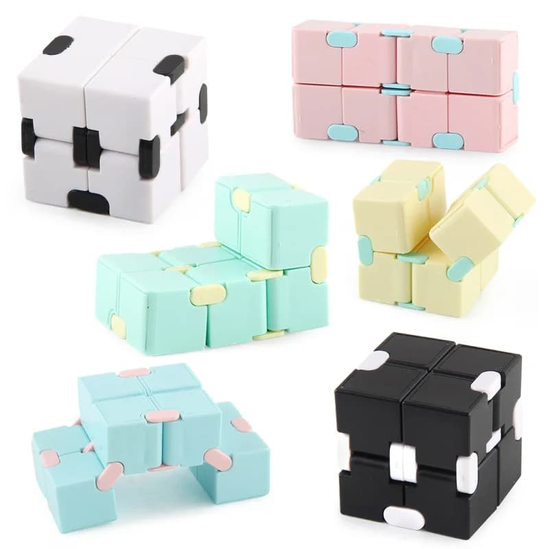 Infinity Cube Square Puzzle Toys allevia lo Stress Fun Hand Game quattro Corner Maze Toys bambini Adult Decompression Magic fidget