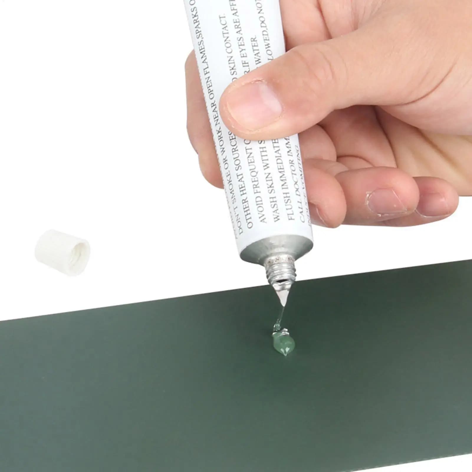 Adesivo per Barche in PVC 30ml, Colla Forte per Riparazione Gommoni, Strumento di Riparazione per Kayak, Barche a Remi, Gommoni e Zattere