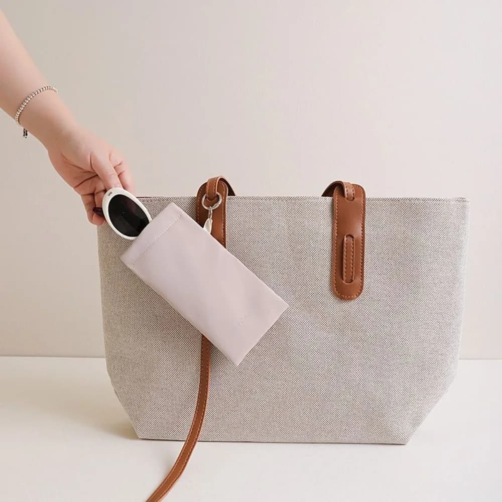 Nuovo Astuccio Morbido in Pelle per Occhiali, Resistente ai Graffi, Borsa Portatile per Occhiali con Panno per la Pulizia, Custodia per Occhiali da Sole