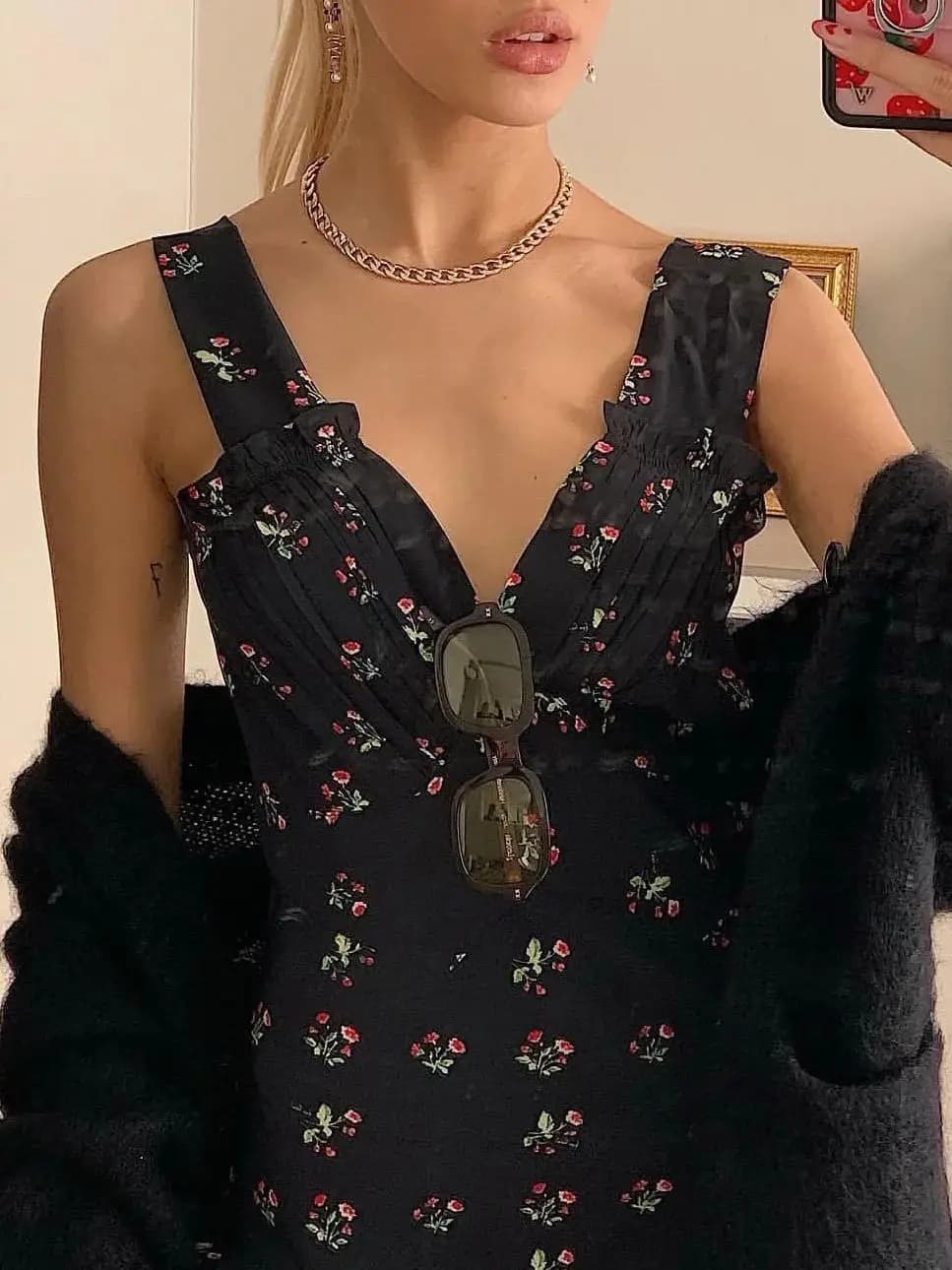 Abito da donna con stampa floreale, scollo a V, senza maniche, vita alta, elegante e slim, in 100% seta, con volant e inserti, Collezione Primavera 2026