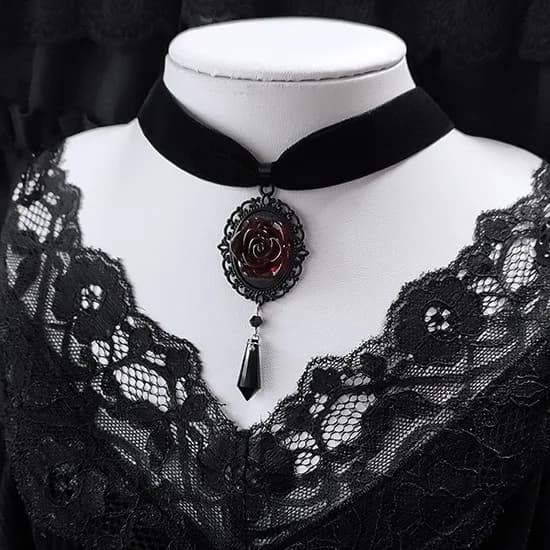 Women Gothic Dark Black Rose Choker Personality Punk Neck Collar Retro Goth Accessories Halloween Party Cosplay Fashion Neck Jewelry Gift