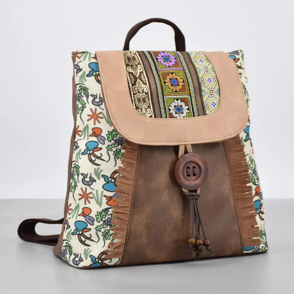 PU Leather Backpack Embroidered Large Capacity Lightweight Shoulder Bag Fashion School Bag Vintage Style Daypack Daily Travel