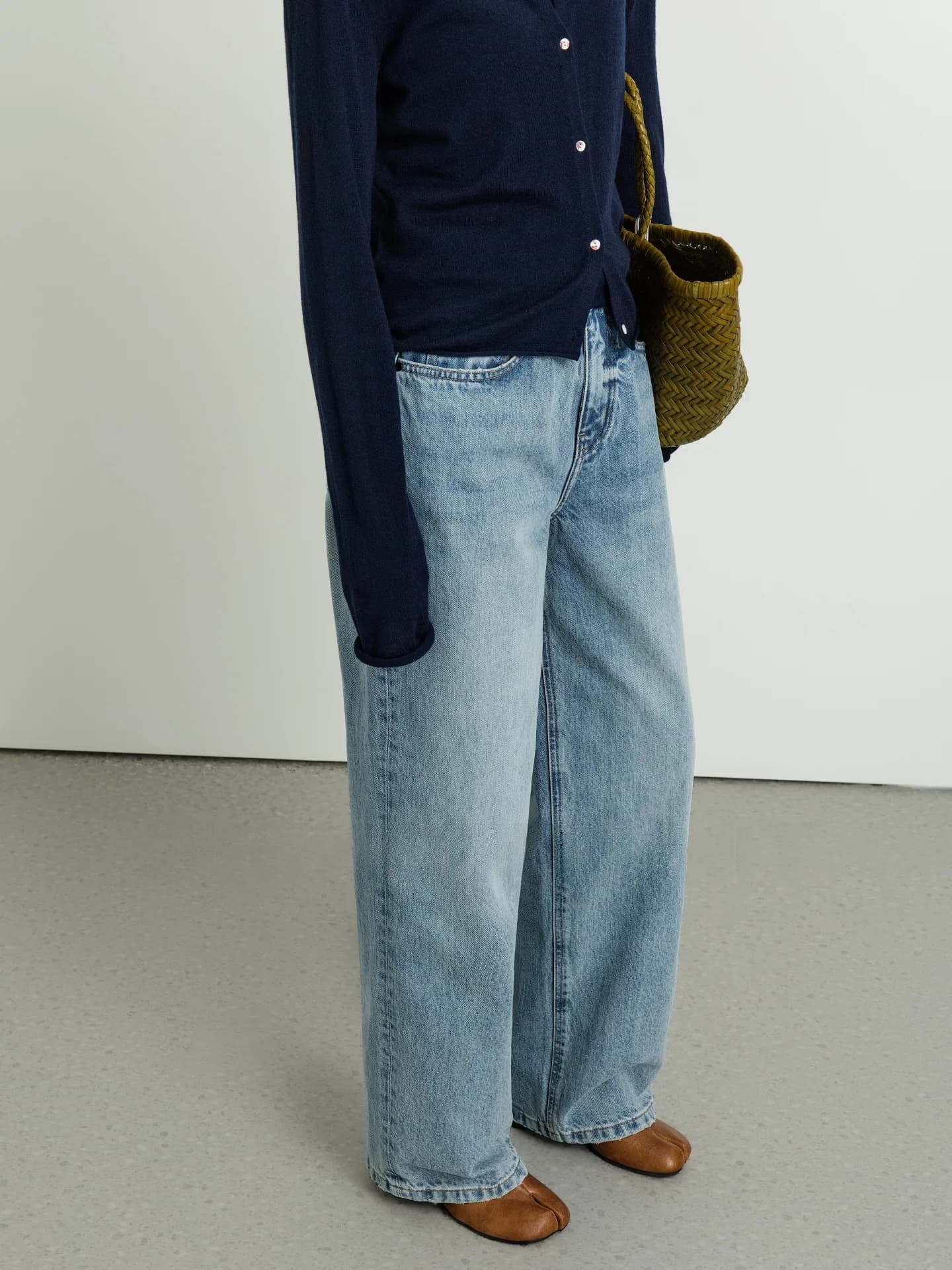 Jeans in Denim Azzurro Lavato Casual da Donna, Pantaloni a Gamba Dritta Primaverili ed Estivi, Versatili e Comodi in Cotone