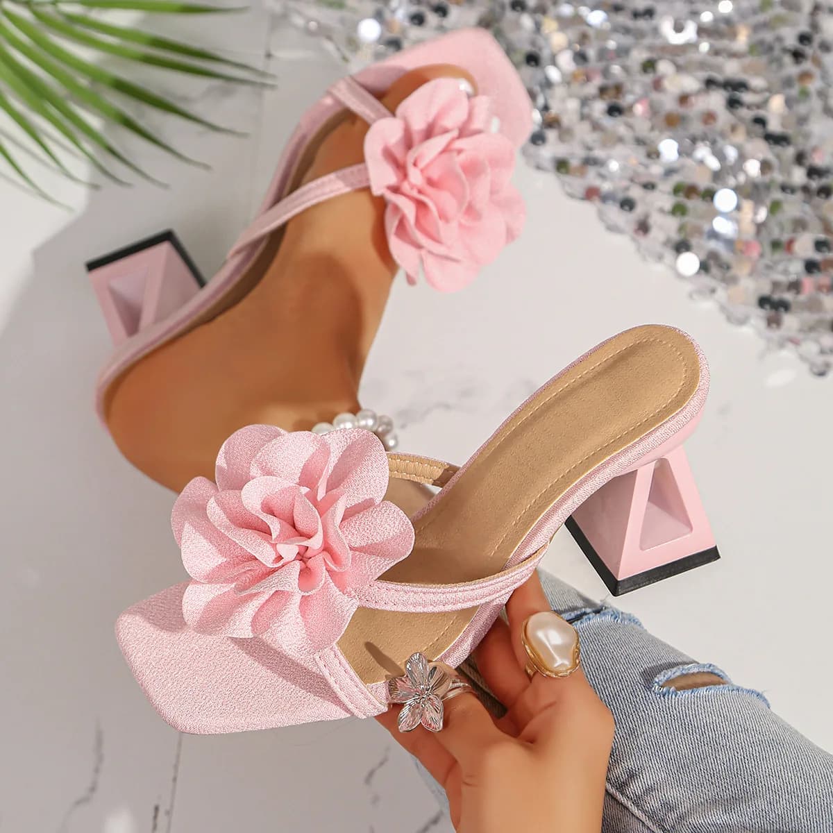 Women's High-heeled Sandals Fashion Three-dimensional Flower Decoration Cool Slipper French Square Head Thick Heel Cool Slippers