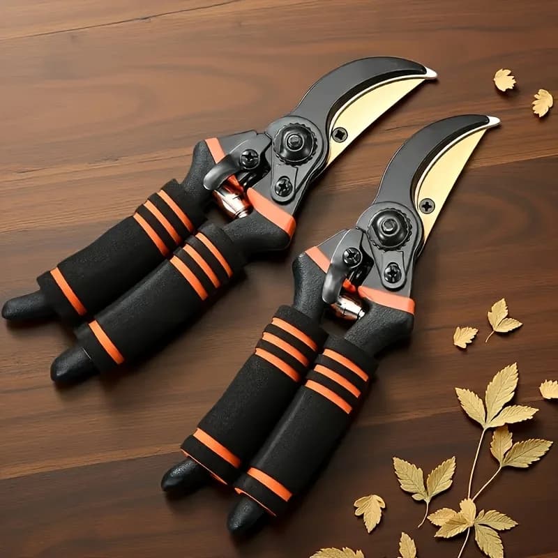 Professional Gardening Scissors in Titanium Alloy - Steel Gardening Scissors Suitable for Home Gardening and Landscapes