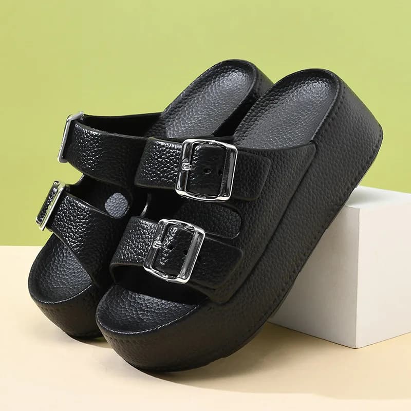 Fashion Metal Buckle Thick Bottom Slippers Women Summer 2026 Lightweight EVA Waterproof Beach Sandals Woman's Non Slip Slippers