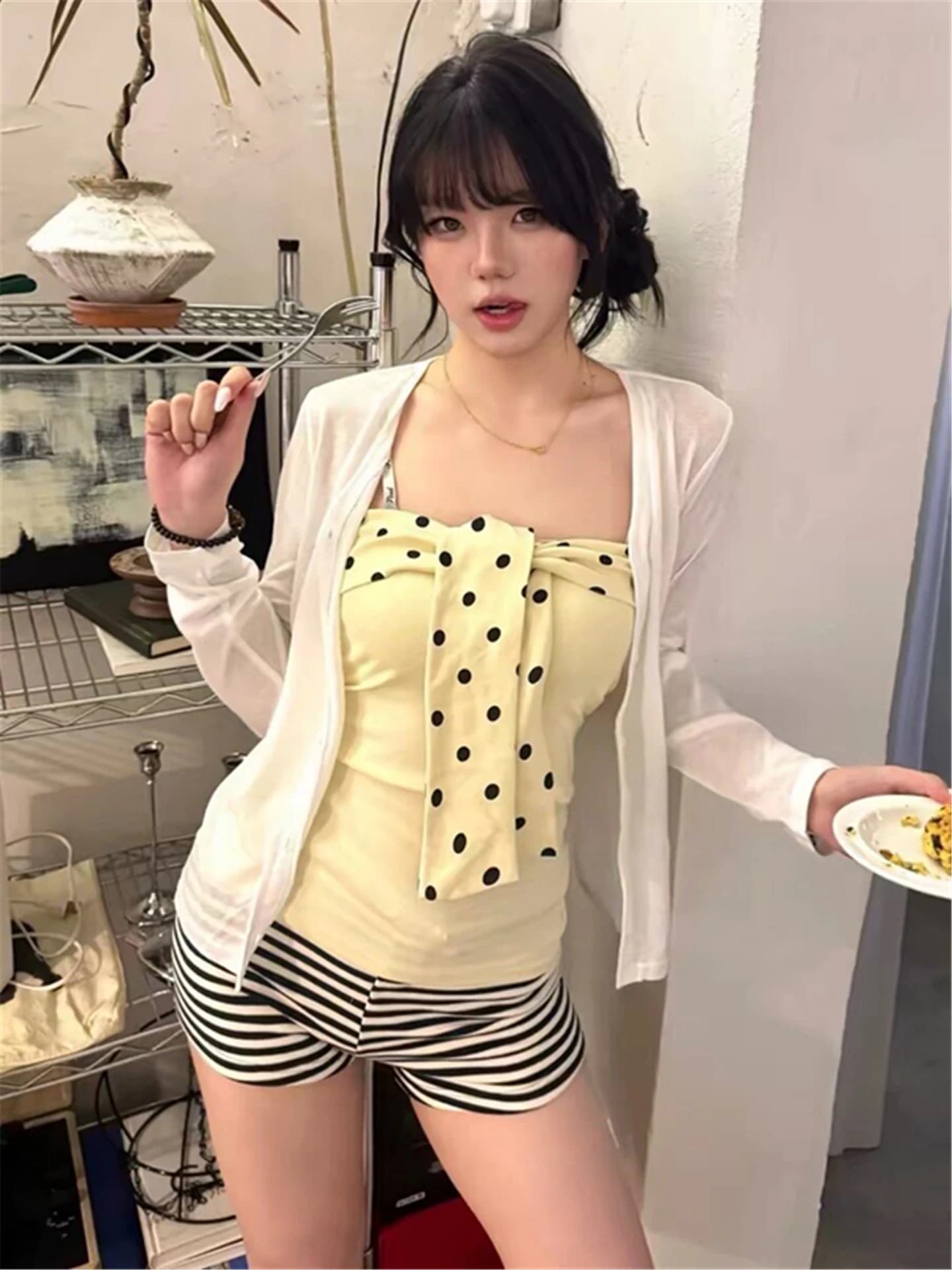 Yellow Polka Dot Tie Waist Vest Women's Summer Outdoor Wear Slimming Spicy Top Two-Piece Set Sunscreen Cardigan Coat