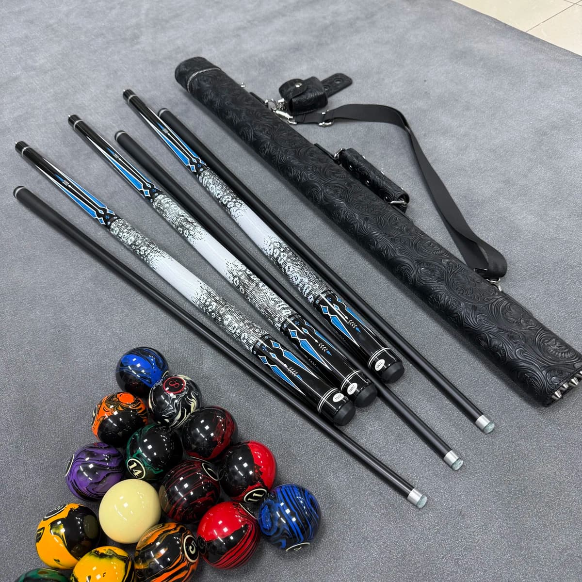 2-Piece High-Tech Pool Cue 12.5mm Tip, Ink Painted Butt, Matte Black Shaft + Black Floral Embossed Cue Case