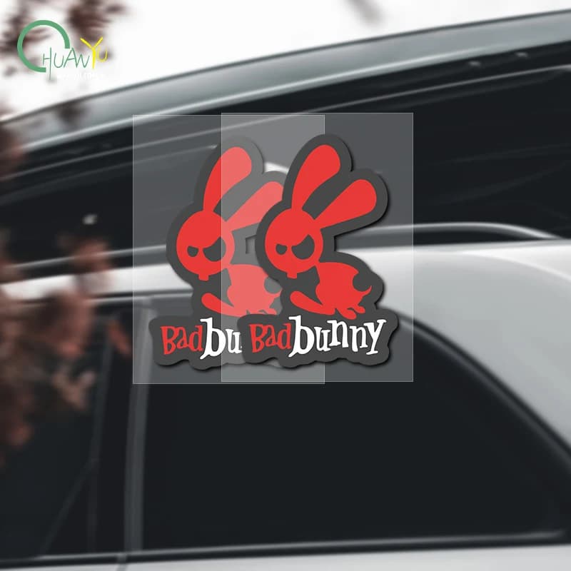 Adesivo per auto con cartone animato del coniglio rosso malvagio, adesivo unico e creativo per coprire i graffi, adesivo decorativo per carrozzeria