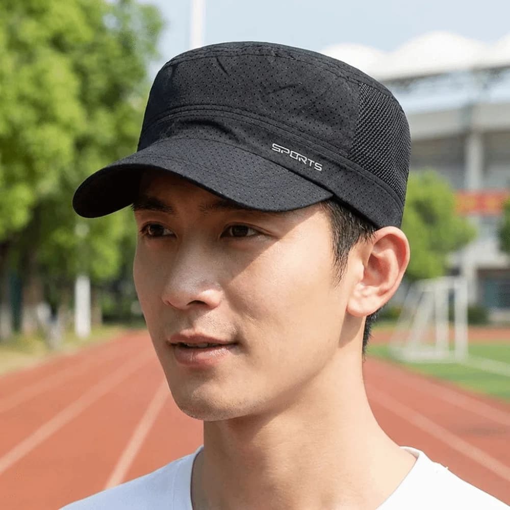 Cappello da sole alla moda in rete con parte superiore piatta, regolabile, con protezione solare, cappello da sole leggero ad asciugatura rapida, da uomo, estivo