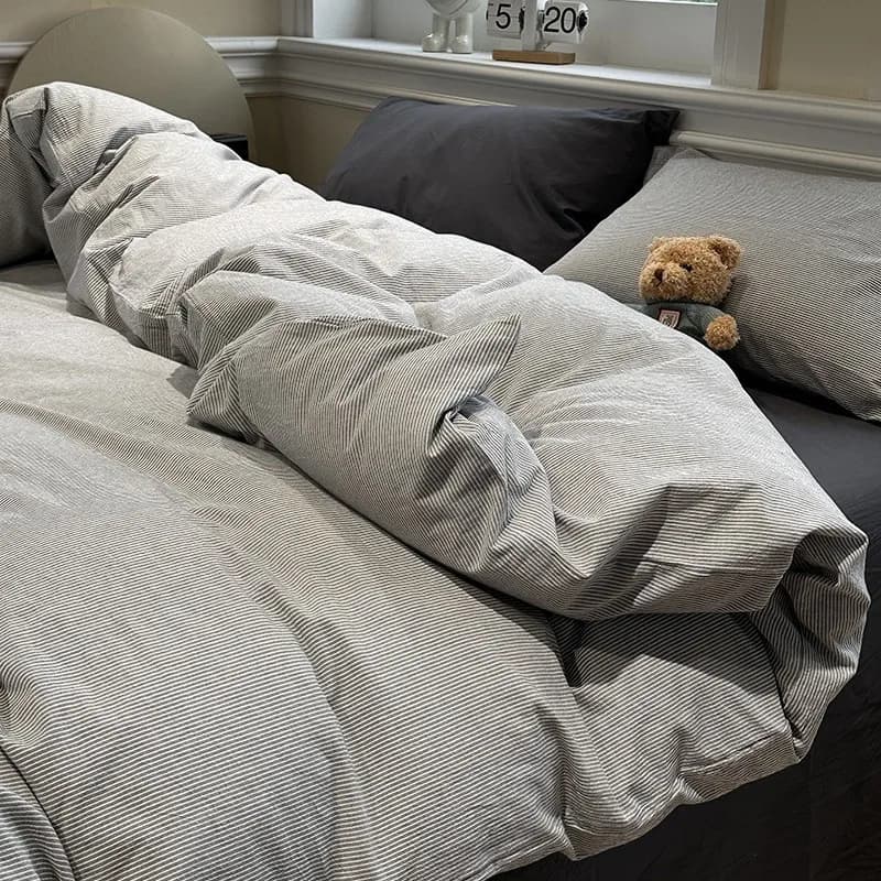 Skin-friendly and comfortable mix and match solid color single duvet cover student dormitory, no pillowcase and bed linen