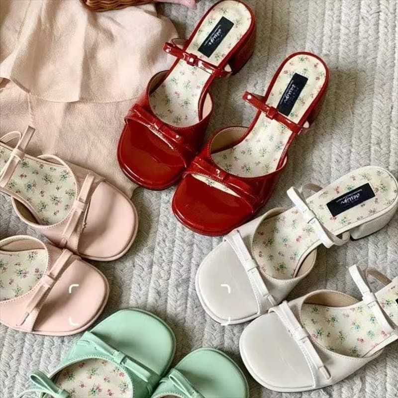 Nuovi Arrivi 2026: Sandali con Fiocco Stile Fata Francese, Eleganti Ciabatte con Tacco Grosso per Donna, Scarpe Versatili da Abbinare