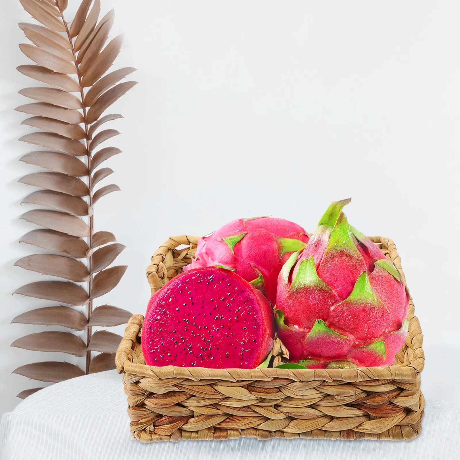 Cesto portaoggetti in paglia intrecciata fatto a mano, rustico e naturale, decorativo per scaffali, scrivania, cucina, soggiorno, frutta, fiori secchi