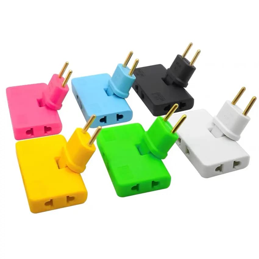 Ruota la spina Convertitore UE Uno in tre Spina di estensione da 180 gradi Spina multipla Mini adattatore per presa wireless sottile Conveniente
