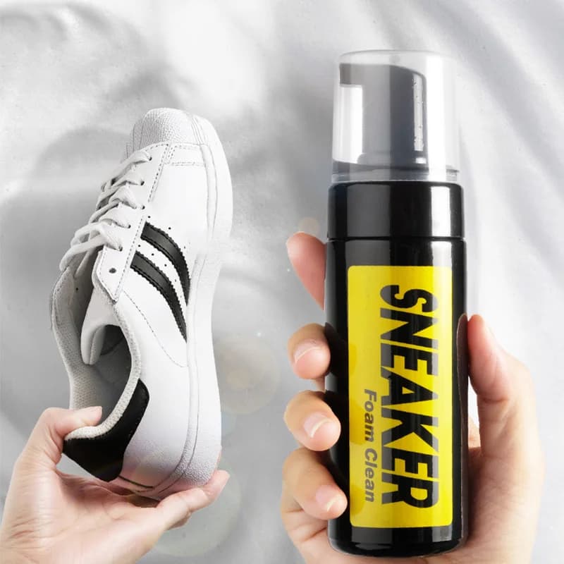 Detergente per scarpe 3in1 Set di asciugamani per spazzole per scarpe da ginnastica in schiuma premium senza acqua Calzature da lavoro su stivali in pelle scamosciata bianca Kit per la pulizia a secco da 150 ml