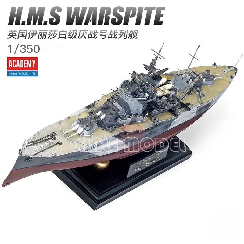 Kit modello di nave dell'Accademia 14105 Classe della Regina Elisabetta, Abbigliamento da guerra, Corazzata 1/350