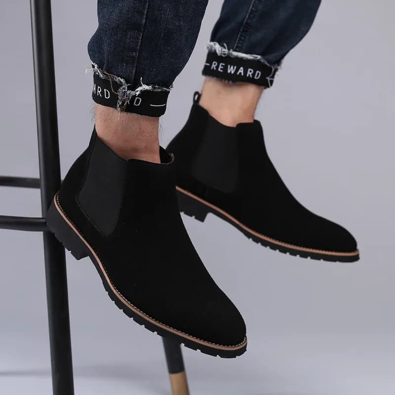 Stivaletti da Uomo in Stile Britannico, Stivali in Pelle Scamosciata, Stivali Chelsea alla Moda per Uomo, Stivali Eleganti da Lavoro, Stivaletti Casual Alti 2025