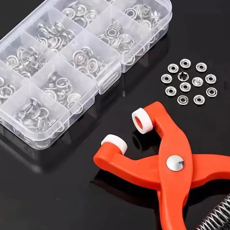 Kit di Bottoni a Pressione per Cucito e Fai-da-Te, Set da 200 Pezzi con Pinze a Pressione Manuale per Vestiti, Cappelli e Borse