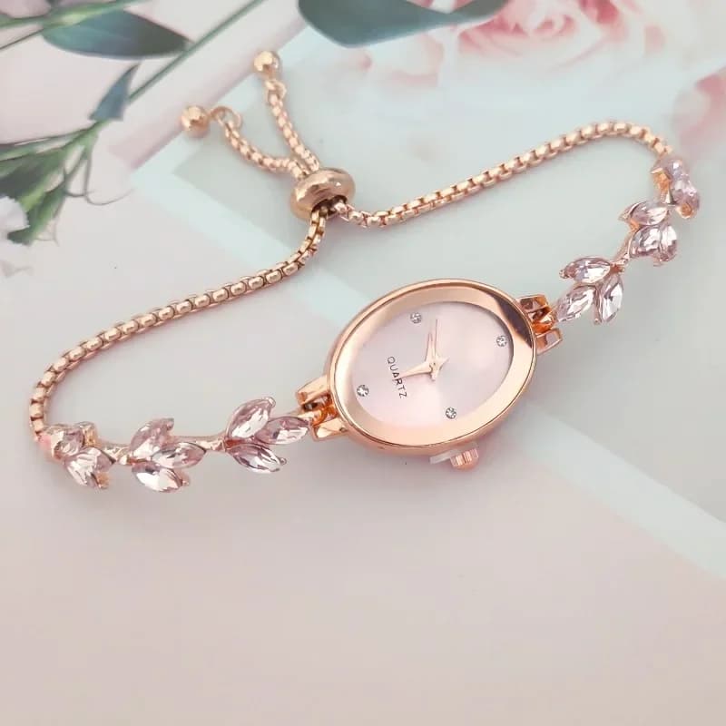 Women's Elegant Watch With Rhinestones Inlaid For Women's Watch With Trifoil Oval Fashion Quartz Wrist Watch Reloj Mujer