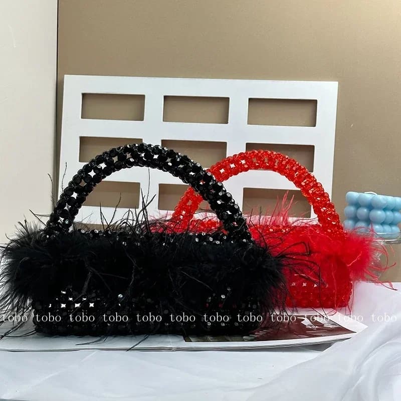 Borsa personalizzata con perline di perle con pelliccia di piume di struzzo scatola di marca borse a mano da donna borse da festa fatte a mano da donna
