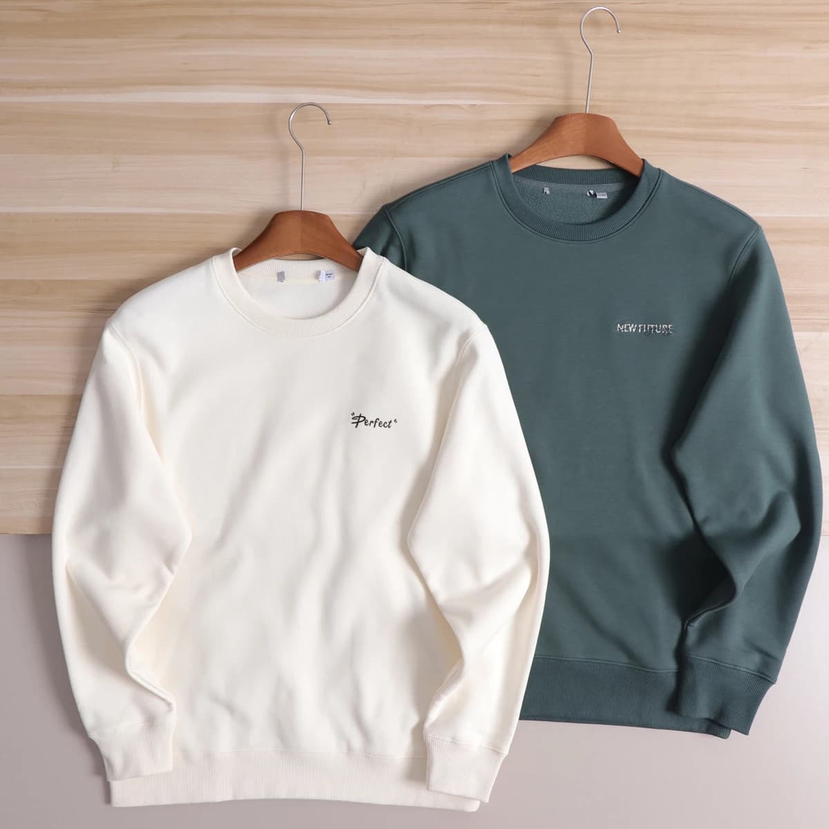 Men's Casual Fleece Lined Hoodie round Neck Sweatshirt Letter Embroidery Warmth Comfortable All Season Basic Fit Streetwear