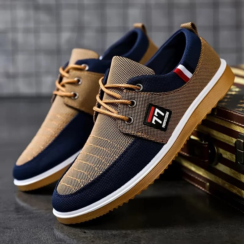 New fashionable men's shoes, casual sports shoes, comfortable and versatile, knitted sneakers, men's tennis shoes