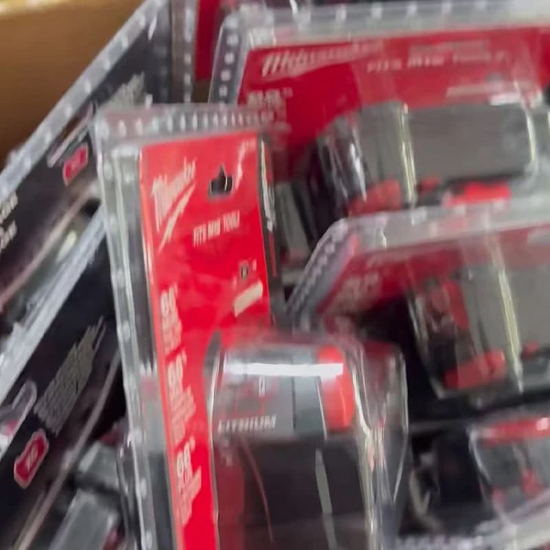 Caricabatterie Originale Milwaukee M18 6.0Ah per Batterie al Litio, Compatibile con Modelli M18B6 48-11-1860 48-11-1850 48-11-1840