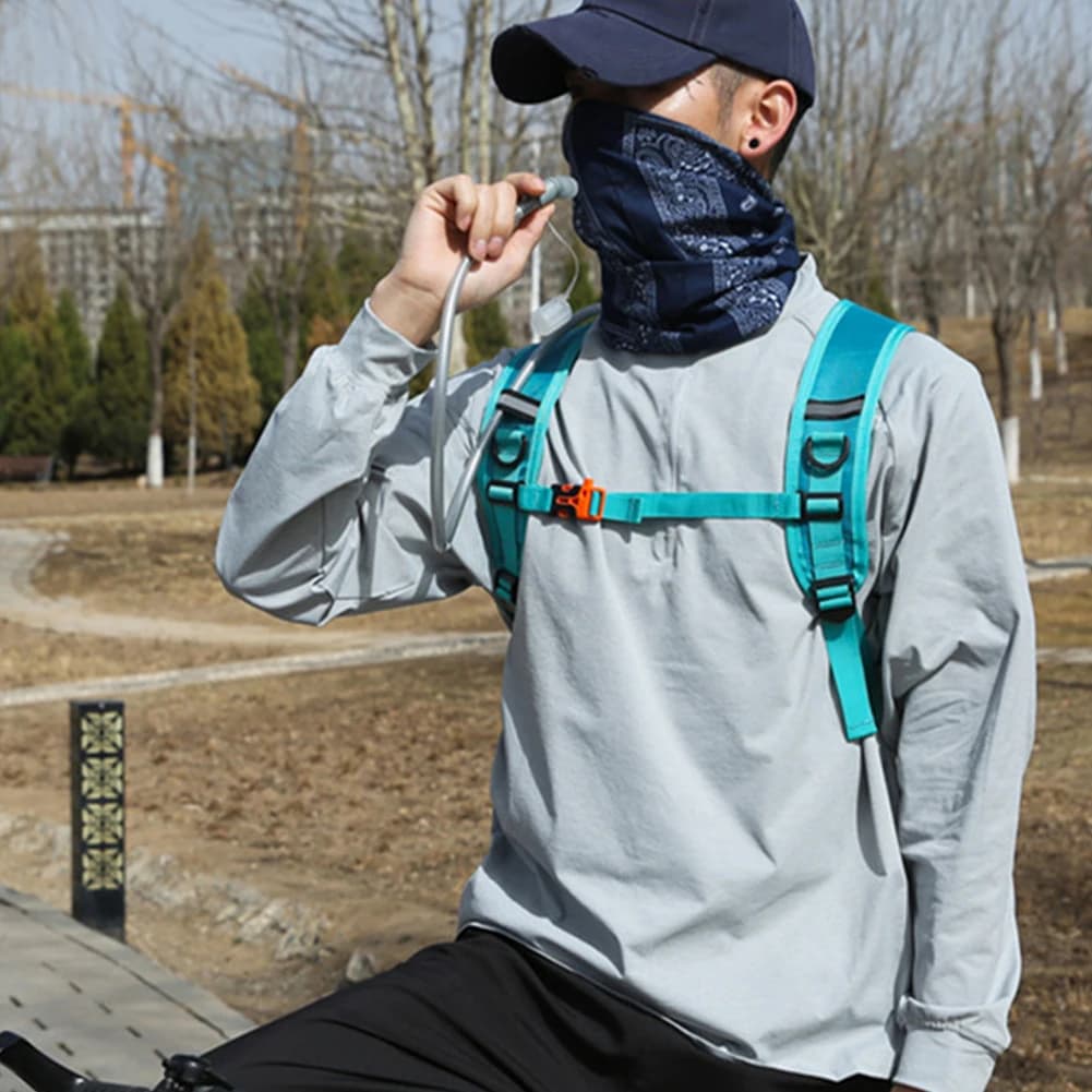 Backpack for Hydrating, Lightweight Bag with Water Bag for Cycling, Race and Climbing