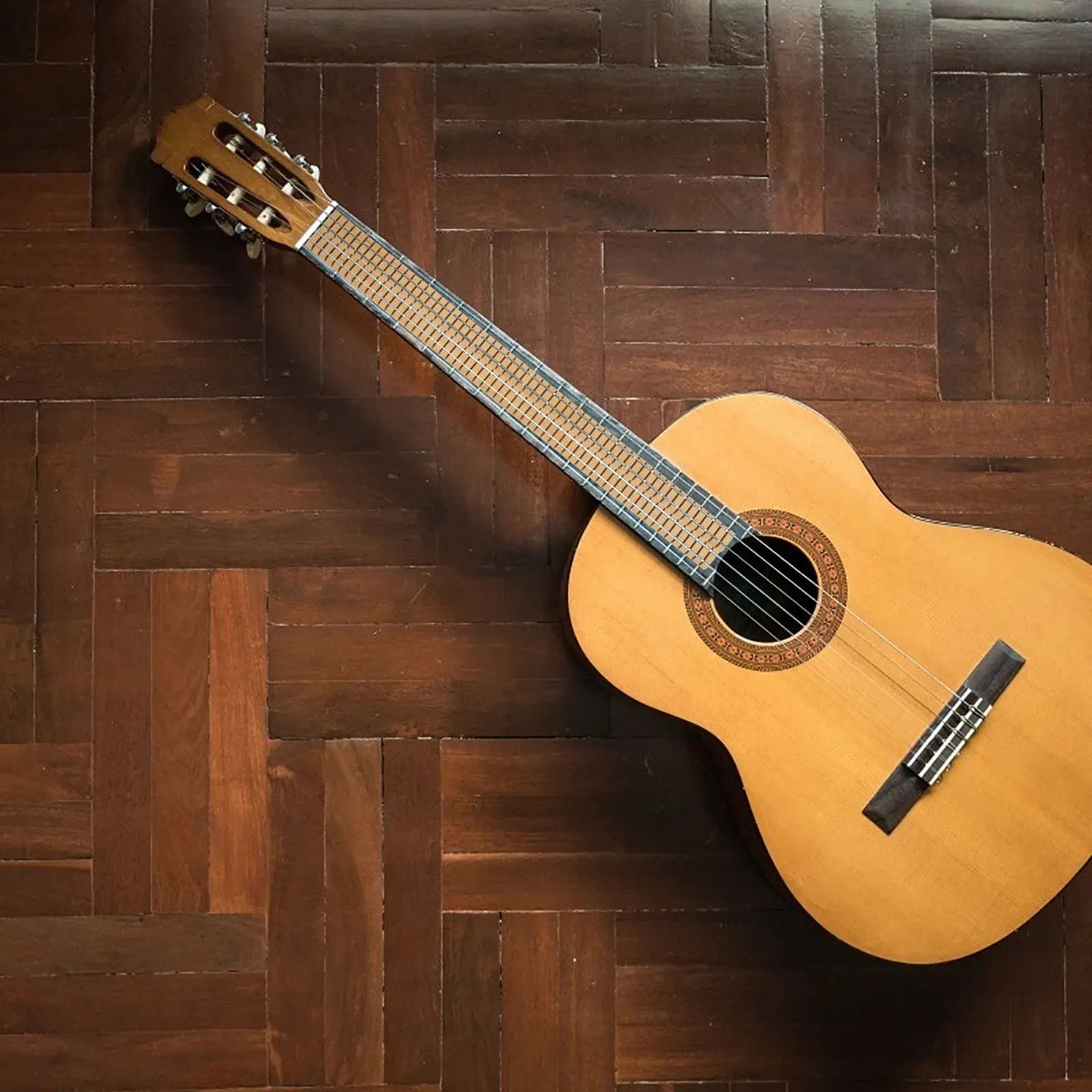 Set di 8 Strisce Decorative Flessibili per Chitarra, Accessorio per Riparazione e Inlay di Chitarre Acustiche, Classiche, Ukulele e Bassi