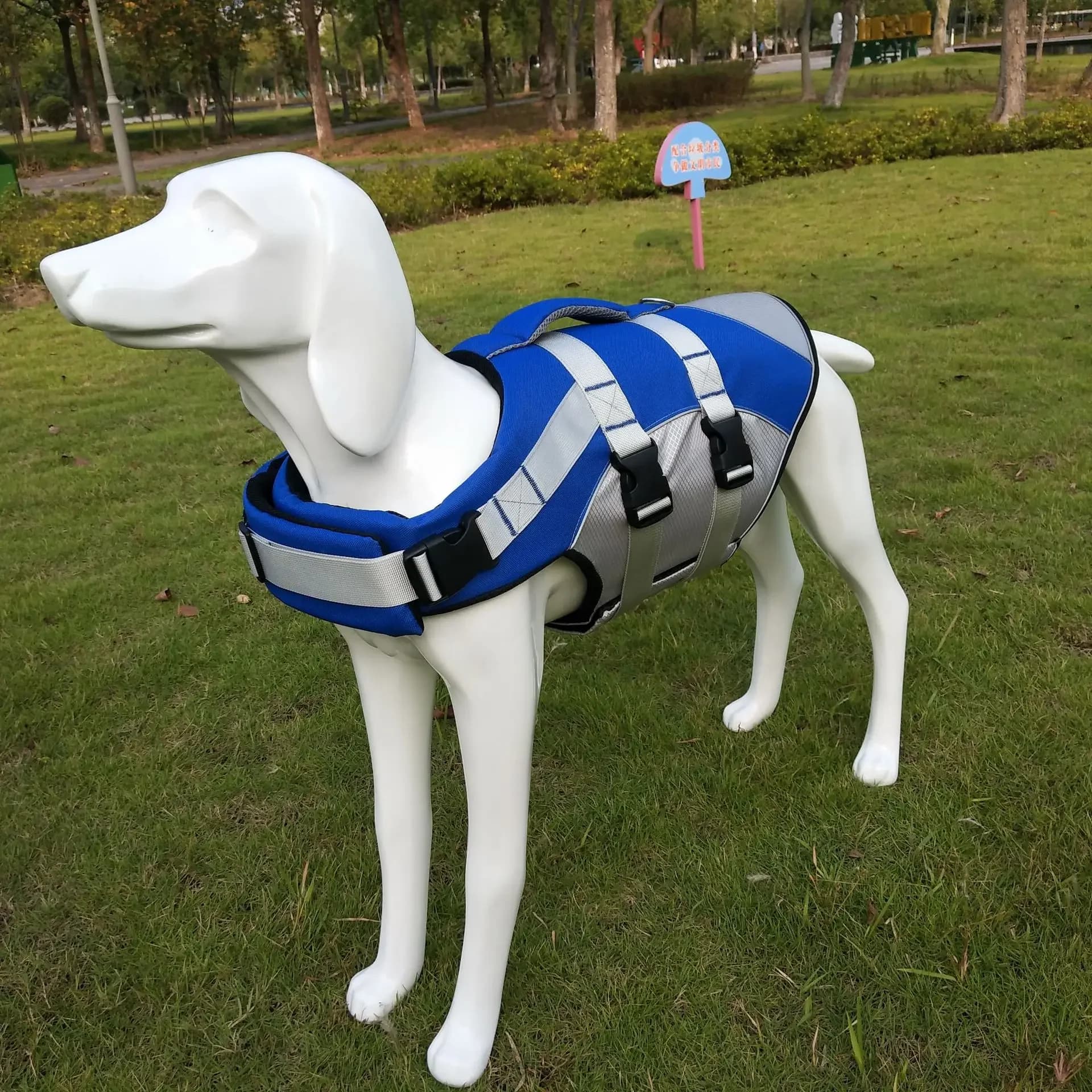Adjustable Dog Life Vest Harness with Leash Reflective Pet Swim Vest for Small Medium Large Dogs Safety Swimming Dog Harness