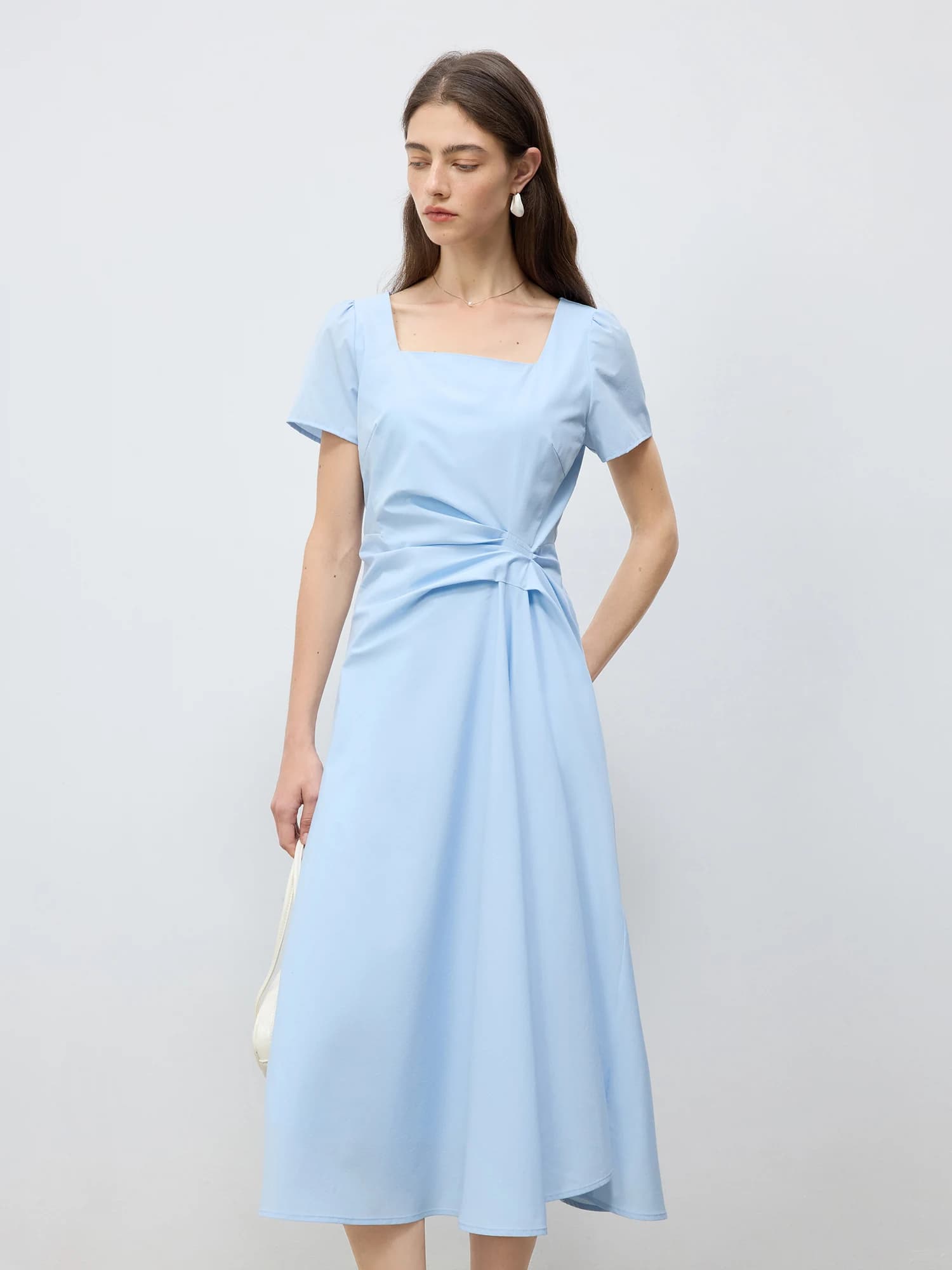 ZIQIAO Short-sleeved Waist Dress for Women 2025 Summer New Design Niche Square Collar Mid-length Dress 25ZQ92283