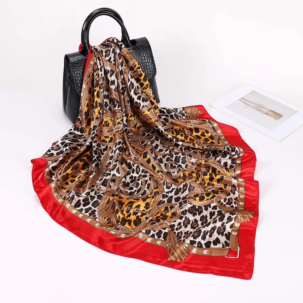 90cm stile Street europeo e americano classico vendita calda frangia leopardata signora sciarpa quadrata Versatile sciarpa scialle protezione solare
