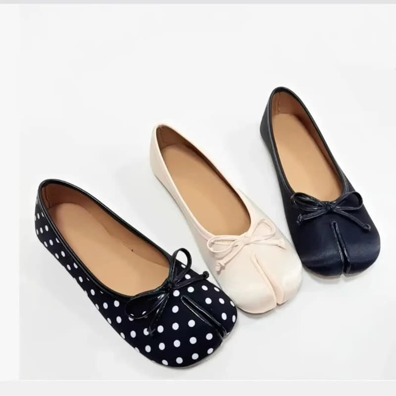 Elegant Split Toe Tabi Ballet Flats Women Bowknot Round Toe Ballerina Shoes Low Heel Slip on Loafers Women Pig's Hoof Boat Shoes