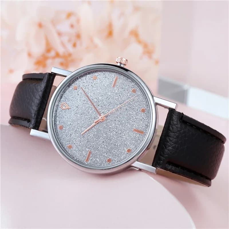 New Simple Women's Watch with Leather Strap Analog Quartz Wrist Watch Black Luxury Gold Rose Gold Ladies Watch Montre