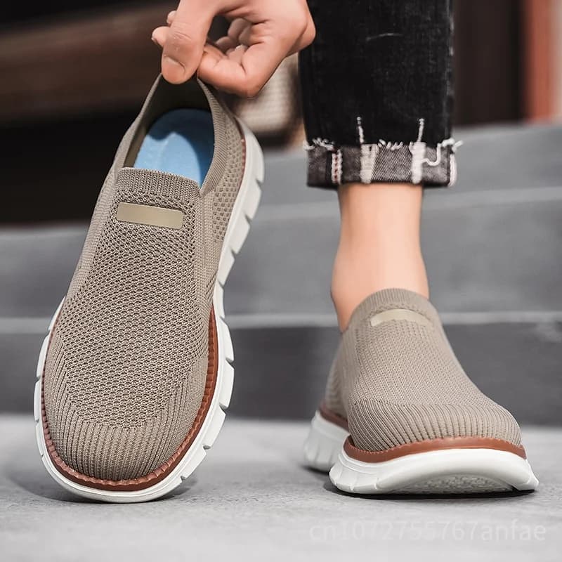 Mocassini da uomo leggeri estivi alla moda traspiranti in rete scarpe casual scarpe basse da uomo scarpe da ginnastica da uomo per esterni taglia 39-44