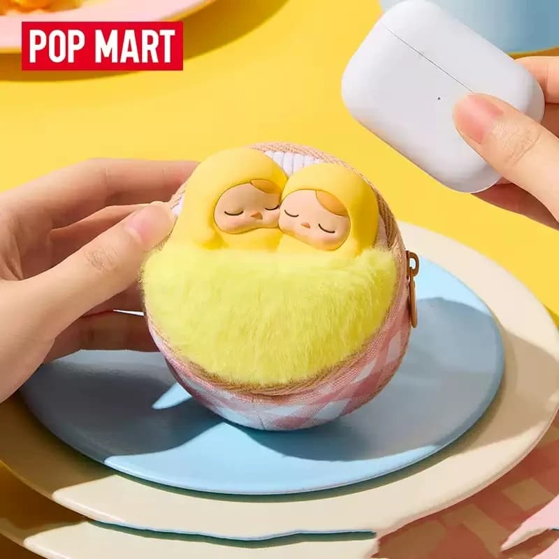 POPMART PUCKY EGG BEANIE Series Earring bag Blind box Guess Bag Original toys Bambola Cute Anime Figure Ornaments Gift