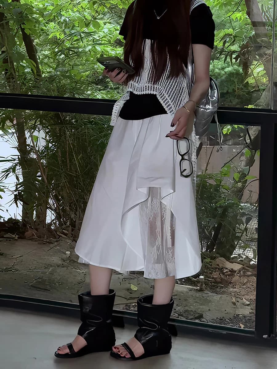 T-shirt casual a girocollo in maglia con patchwork in pizzo e pantaloni a gamba dritta da sette pollici, set estivo alla moda da donna con pantaloni a vita alta