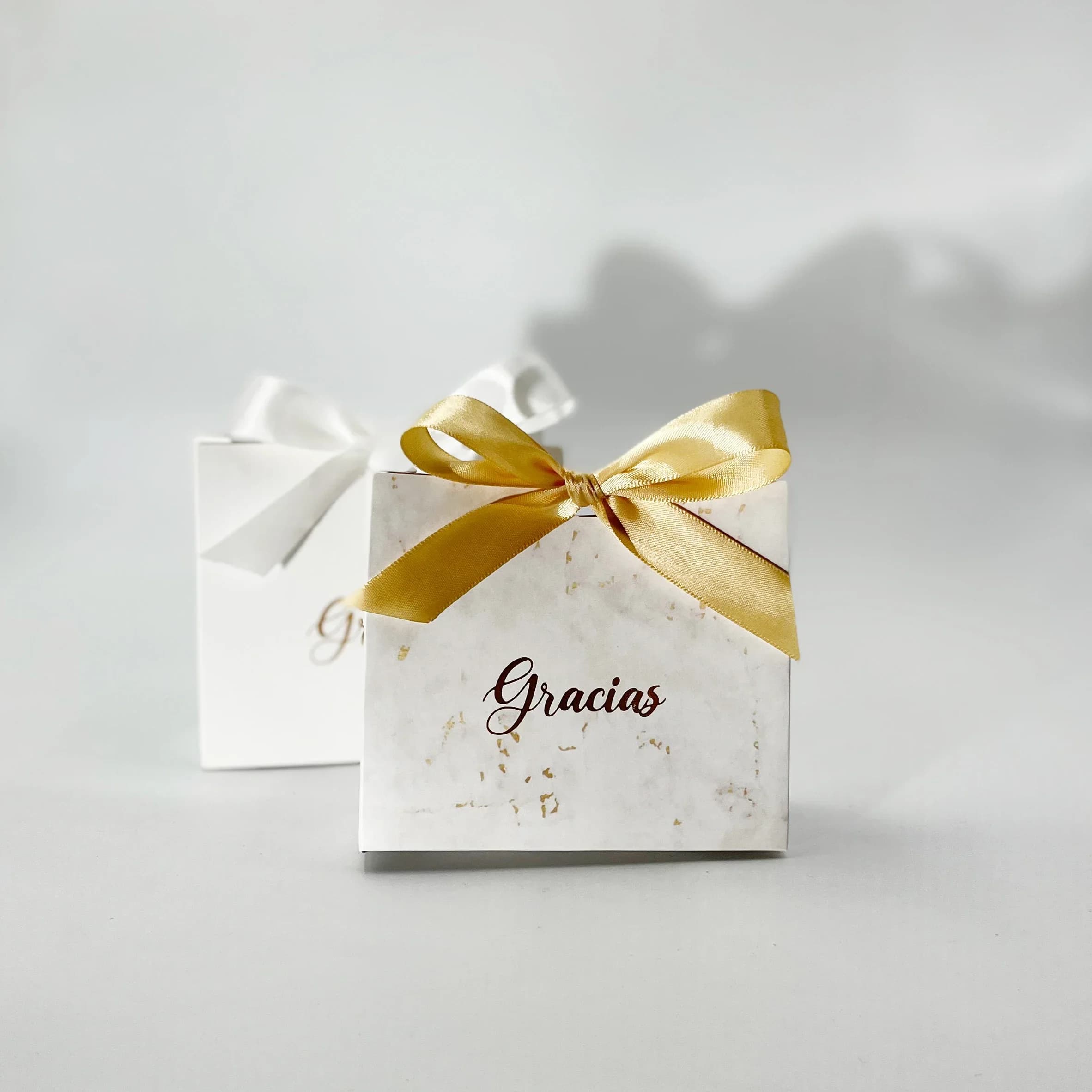 Borsa regalo per caramelle bianche di Gracias Scatole regalo per bomboniere Scatola per imballaggio di caramelle Compleanno Natale Baby Shower Decorazioni per feste