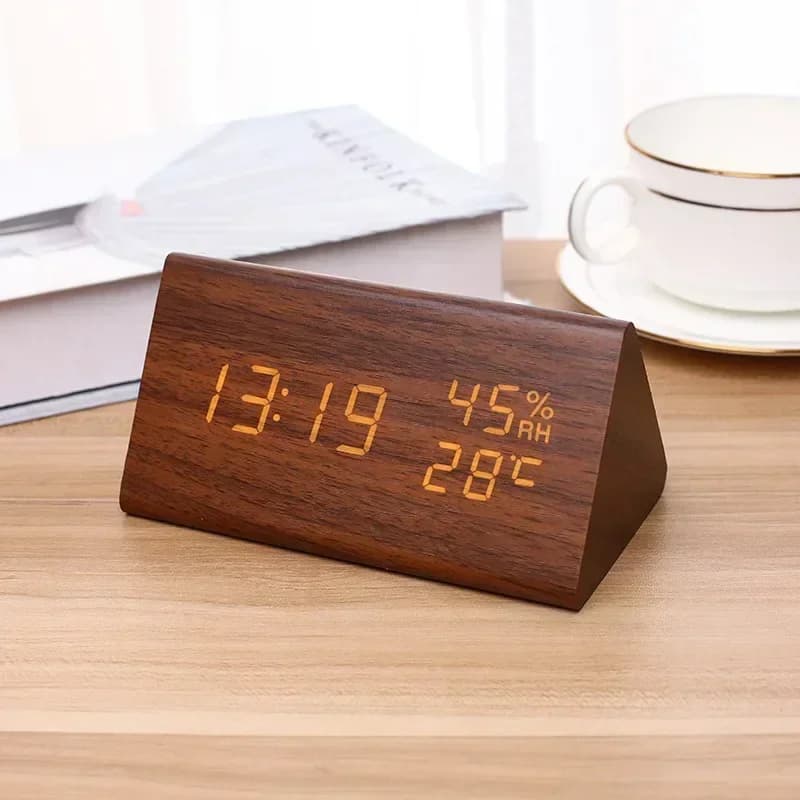 Sveglia per studenti a LED Orologio da parete semplice Display della temperatura Controllo del suono Orologio da tavolo Desktop Decorazioni per la casa Giardino