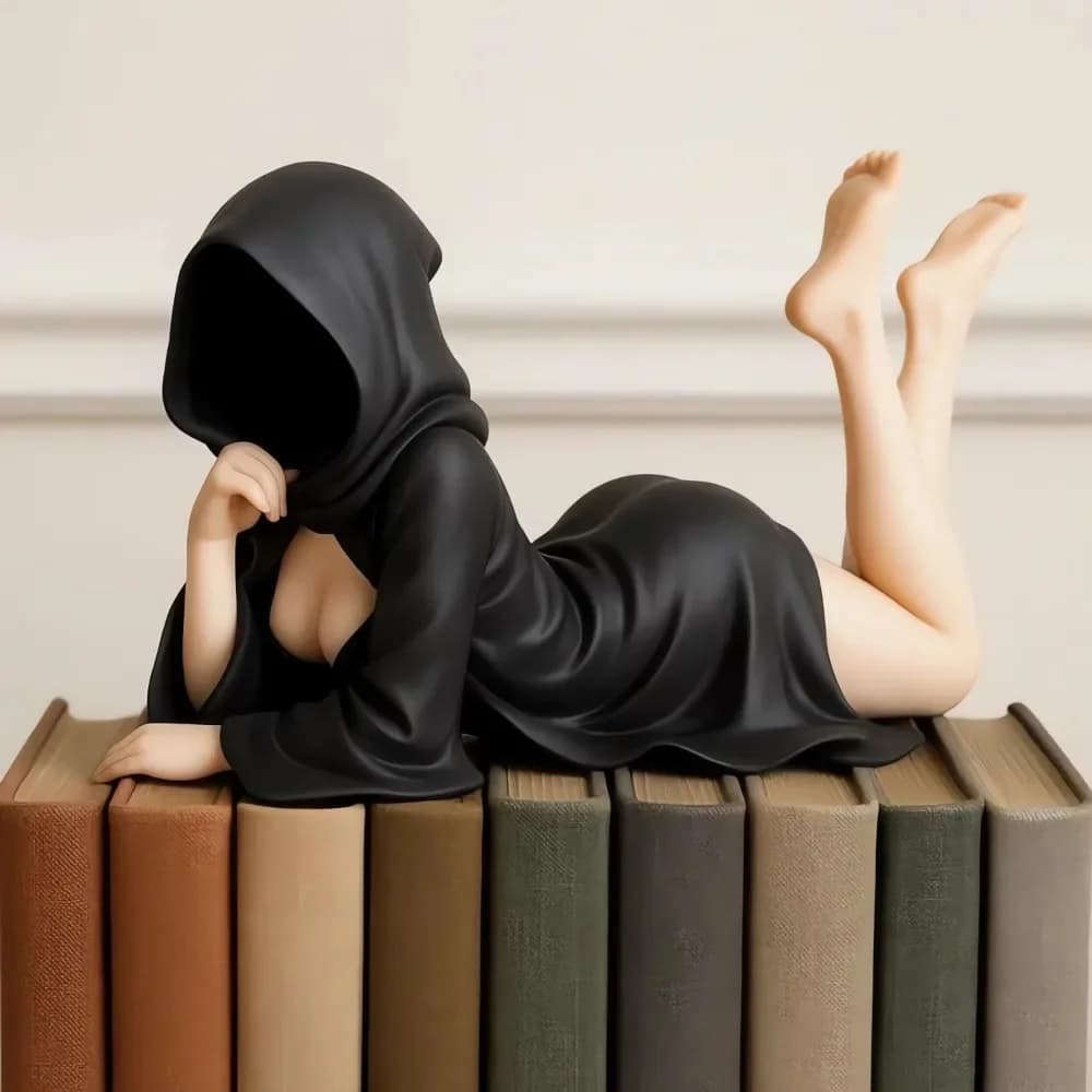 New Halloween girl statue women sitting ornaments statue mysterious death gothic dress black queen sculpture shelf