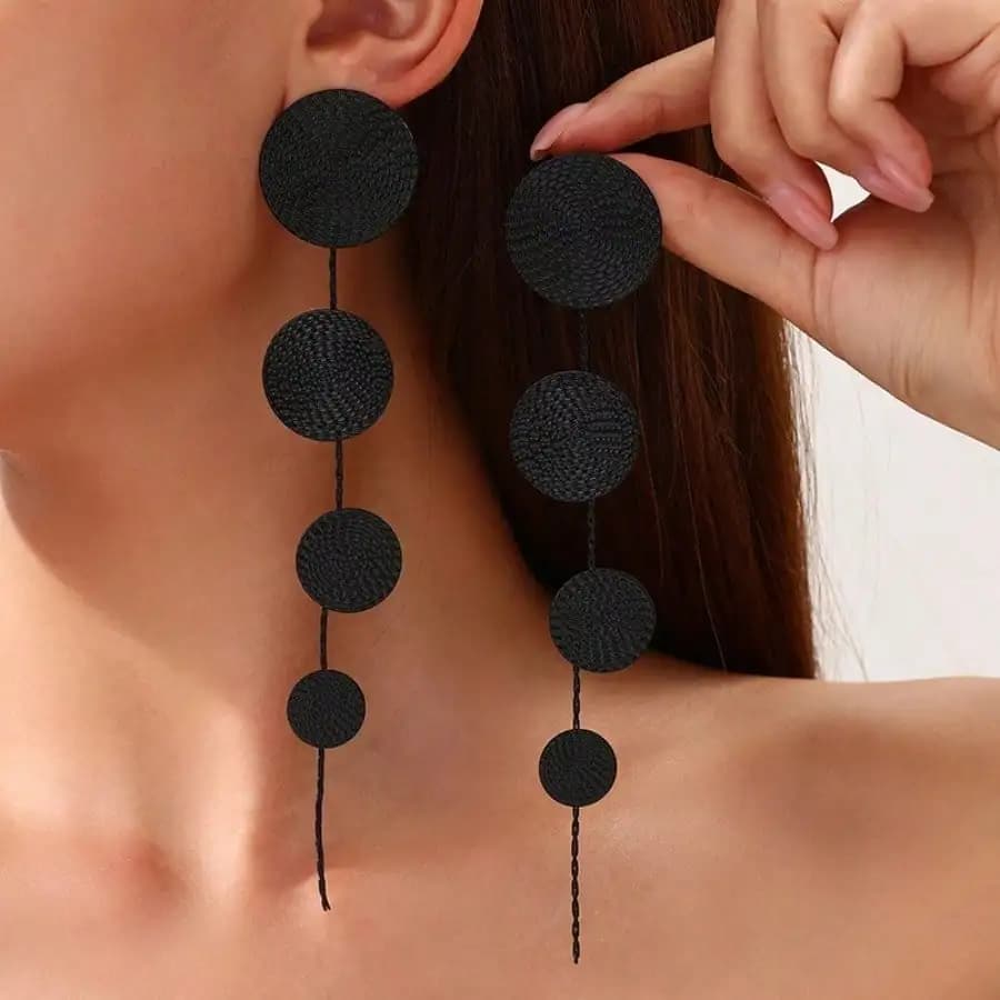 1 paio di orecchini da donna in tessuto nero con nappe rotonde, gioielli alla moda, regalo