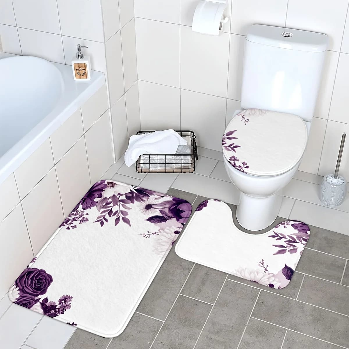 Set di tappeti da bagno con stampa rosa viola da 3 pezzi. Il set di decorazioni per il bagno e la camera da letto include asciugamano da bagno, tappetino a forma di U e coprisedile per WC