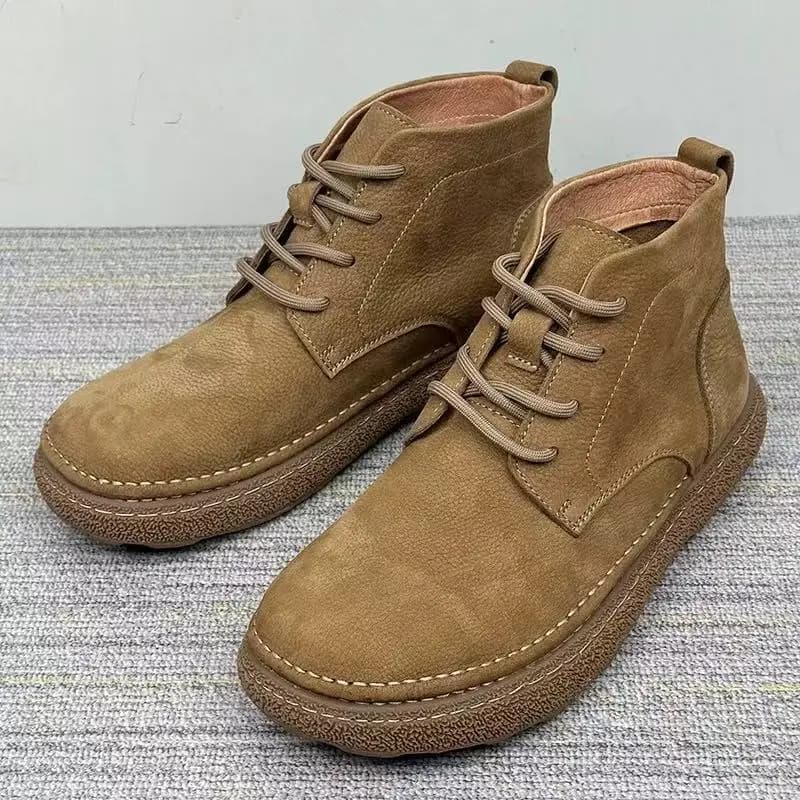 Stivali da uomo alla moda nuove scarpe casual alte comode scarpe classiche in pelle stile britannico piccole stivali in pelle da esterno